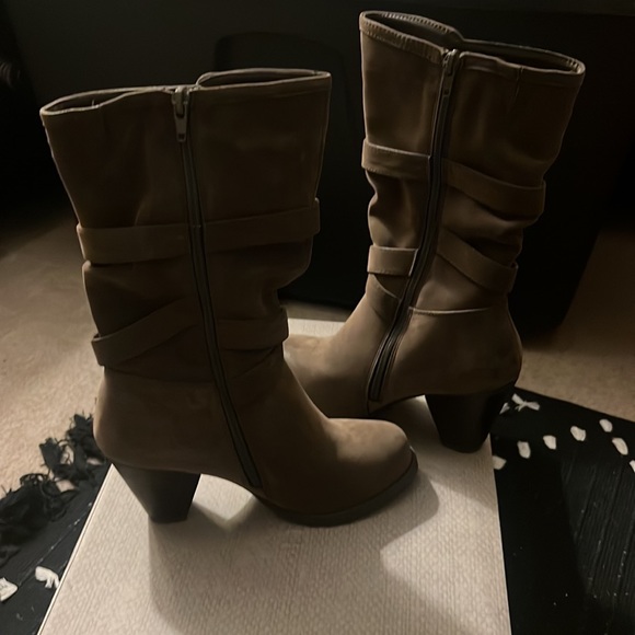 ❌SOLD❌ Maurices Pam Mid Calf Scrunch Boots - Picture 5 of 12